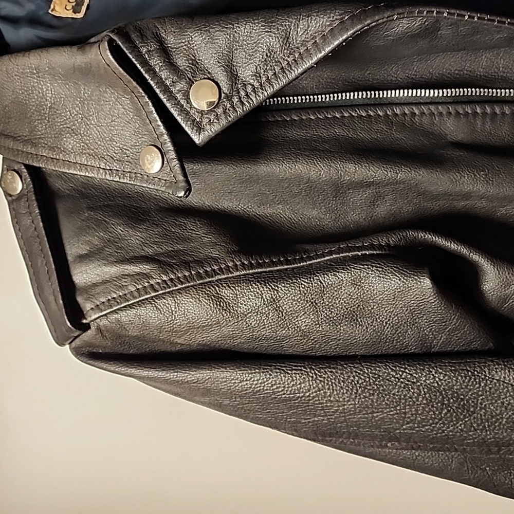 Leather motorcycle jacket By Contempo Casuals 1990 or so  Small - Picture 3 of 17